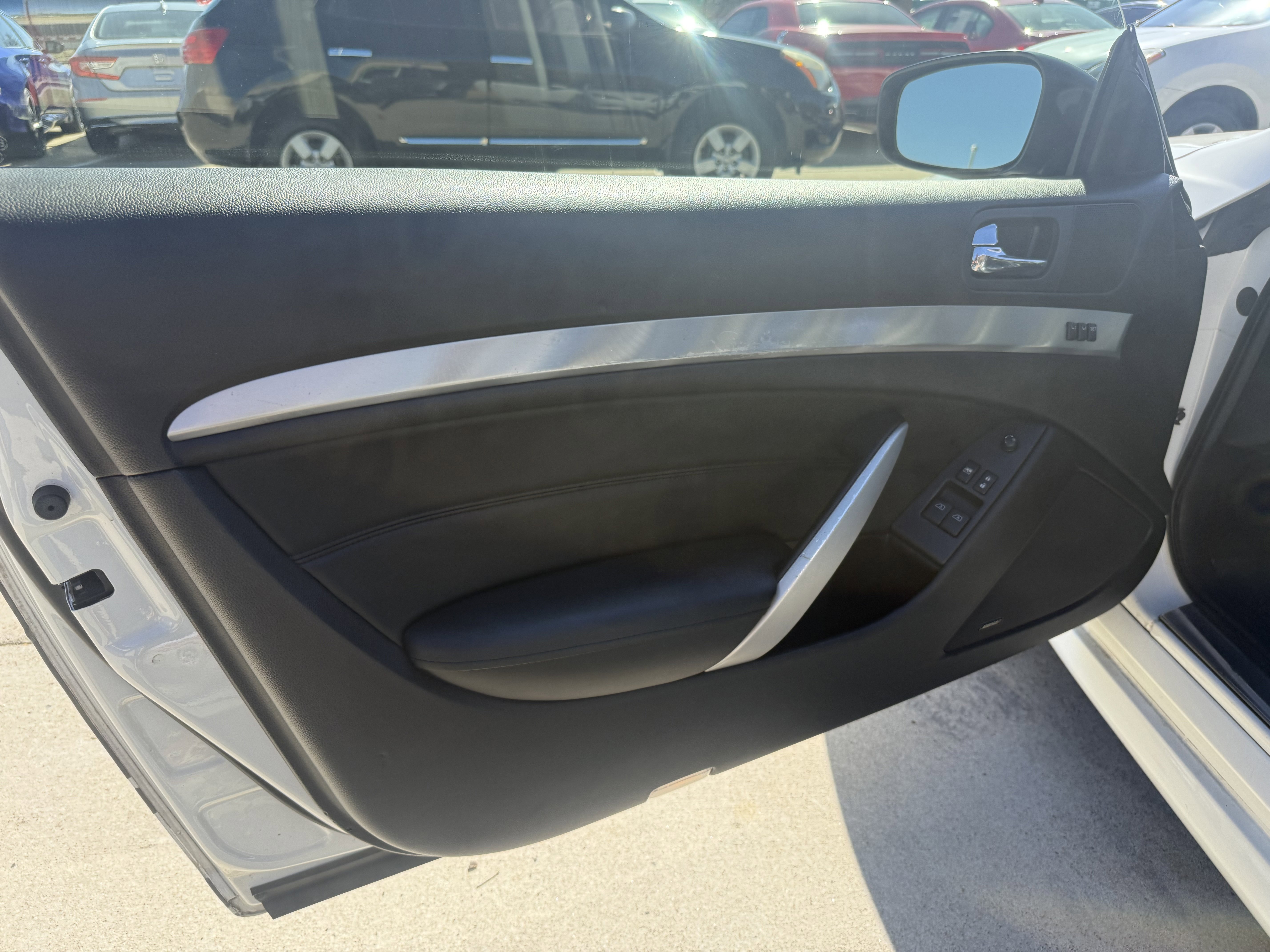 Used 2014 INFINITI Q60 AWD Coupe w/ Premium Package image 18