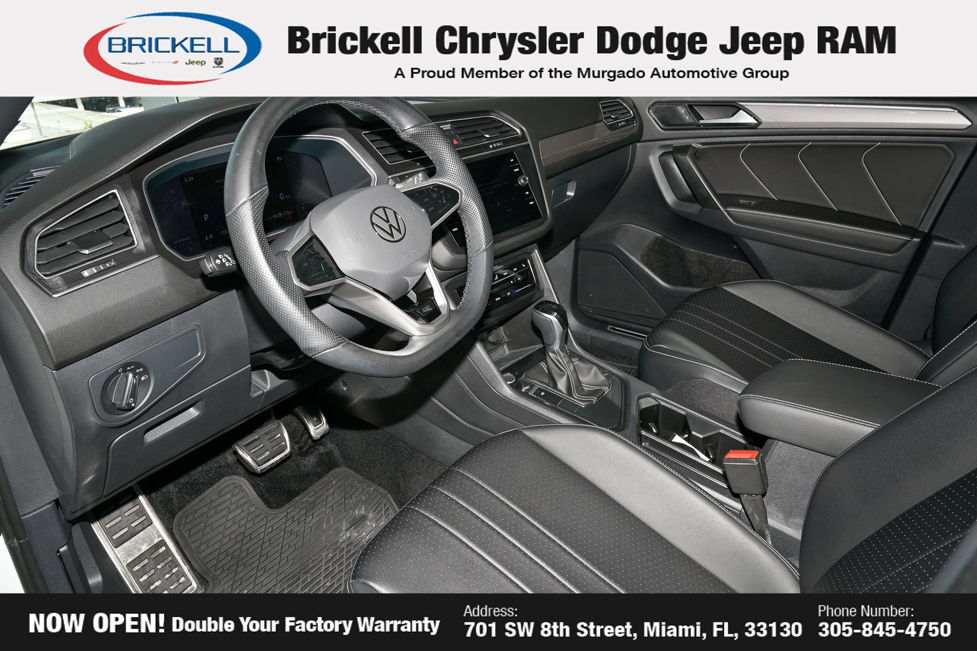 Used 2024 Volkswagen Tiguan SE R-Line FWD image 5