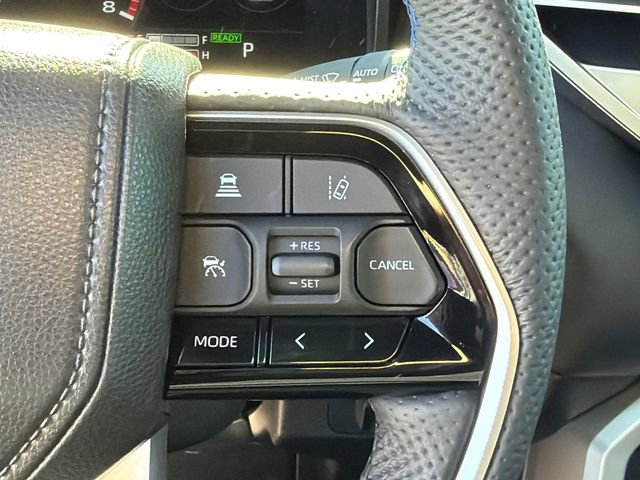 Used 2025 Toyota Sequoia Platinum image 33