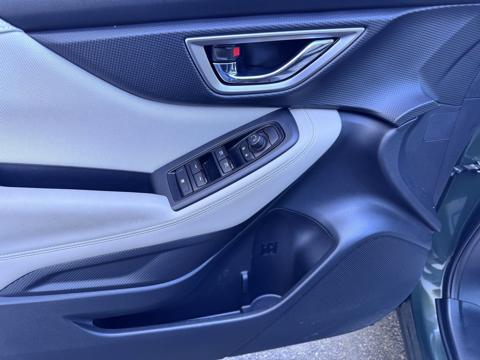 Used 2022 Subaru Forester Premium image 16