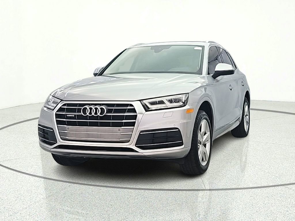 Used 2019 Audi Q5 2.0T Premium Plus w/ Premium Plus Package AWD/4WD image 2