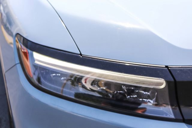 Used 2025 Honda Prologue Touring image 7