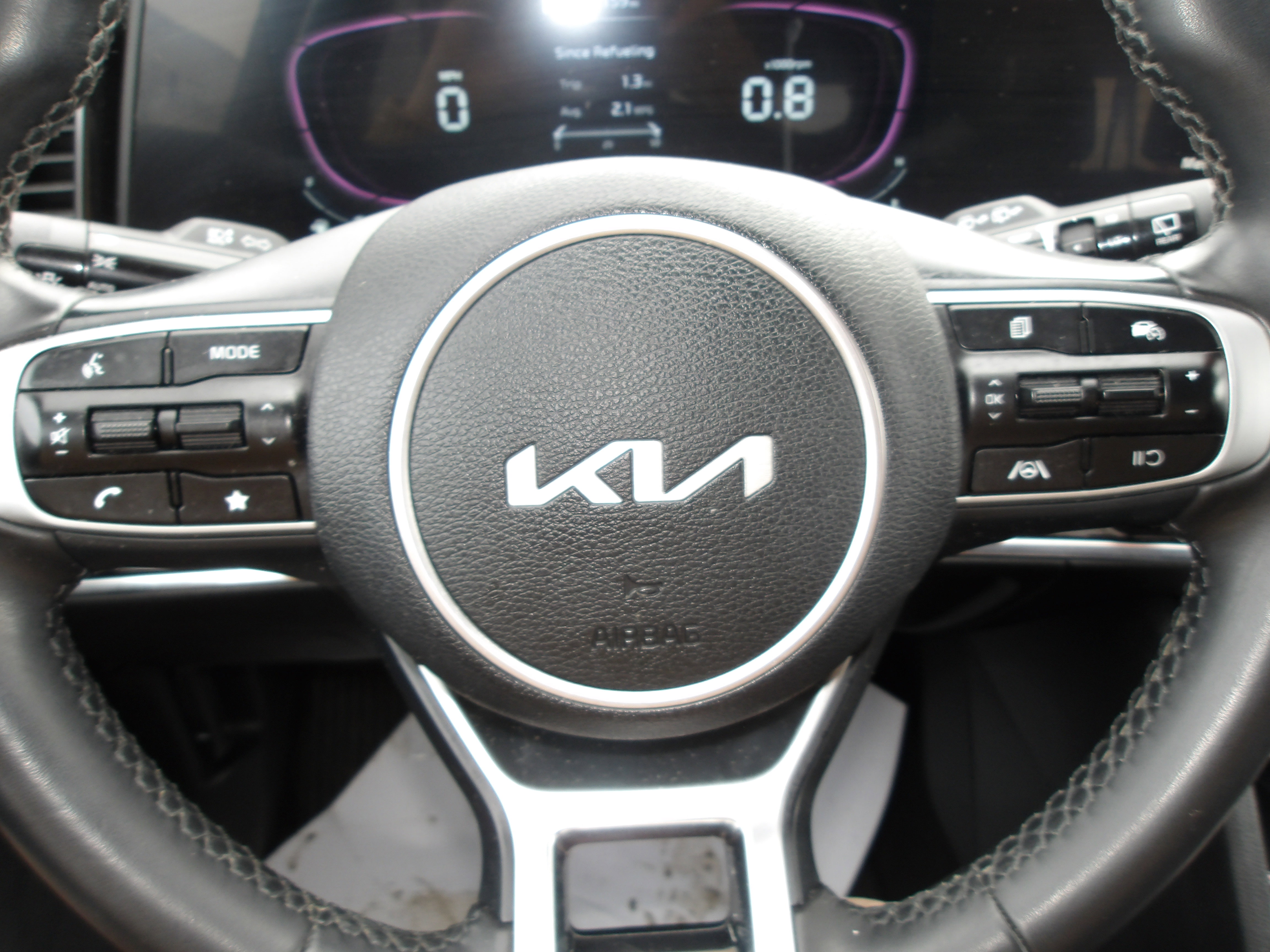 Used 2023 Kia Sportage EX FWD image 44