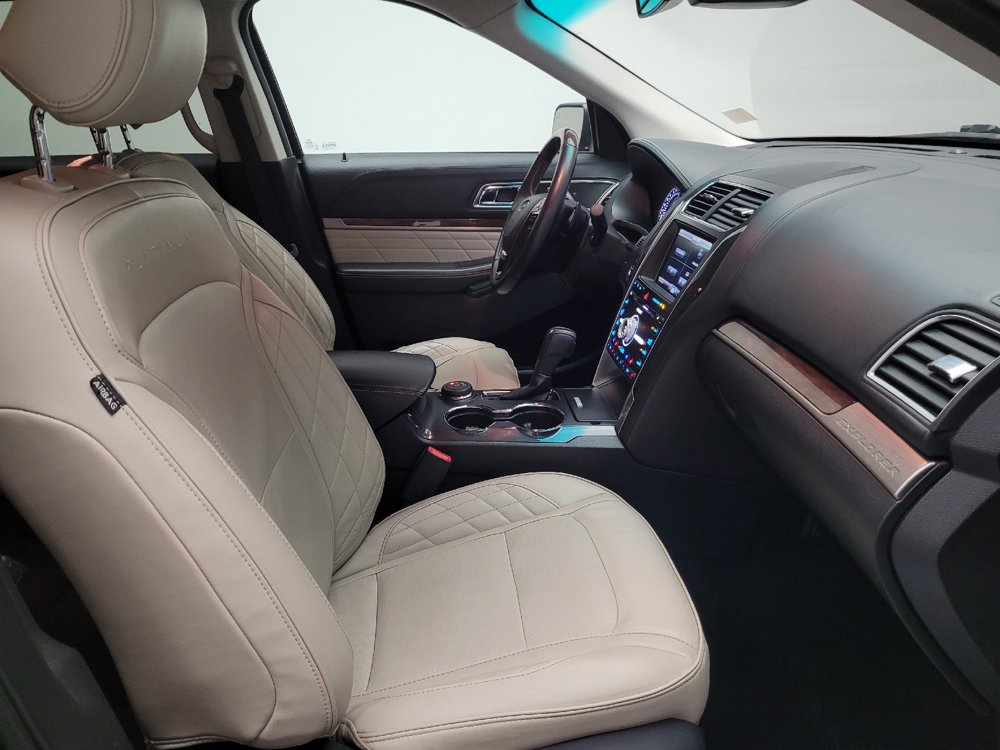 Used 2016 Ford Explorer Platinum AWD/4WD image 21