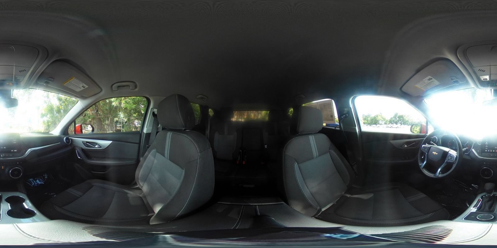 Used 2025 Chevrolet Blazer LT FWD image 43