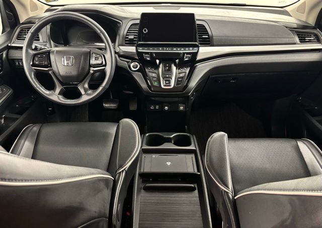 Used 2025 Honda Odyssey Elite image 29