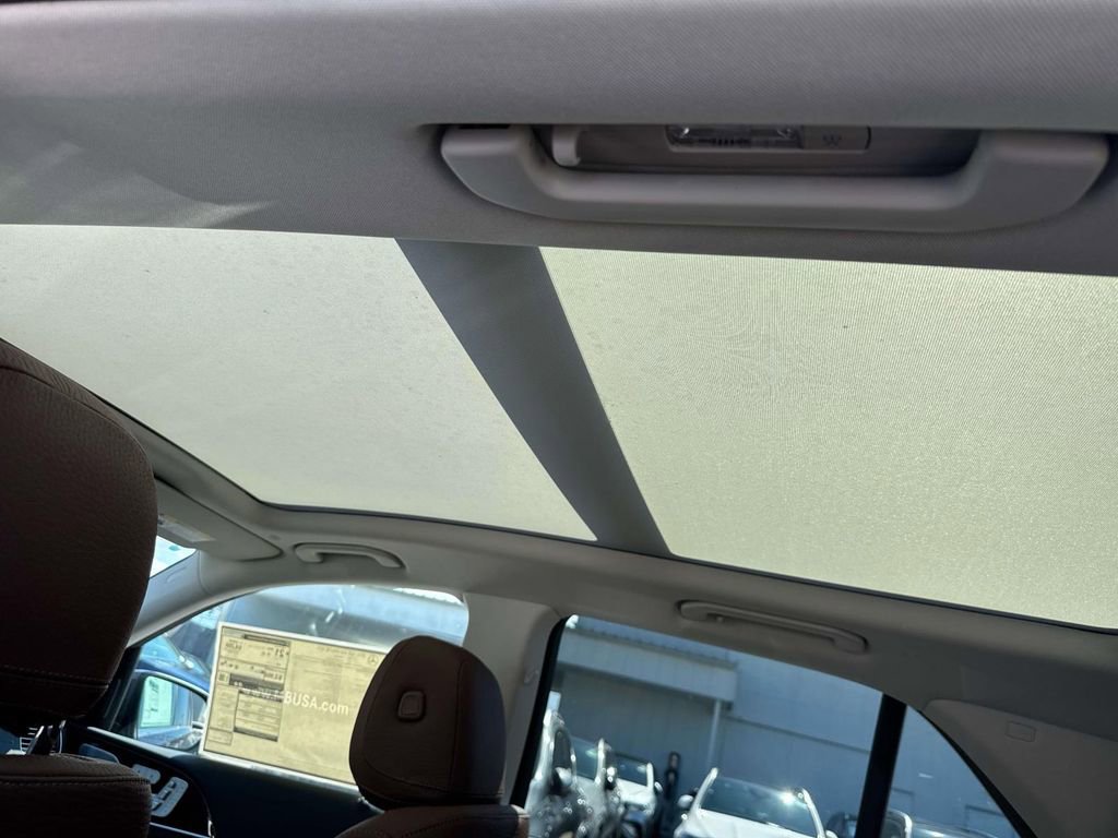 New 2026 Mercedes-Benz GLE 450 4MATIC image 9