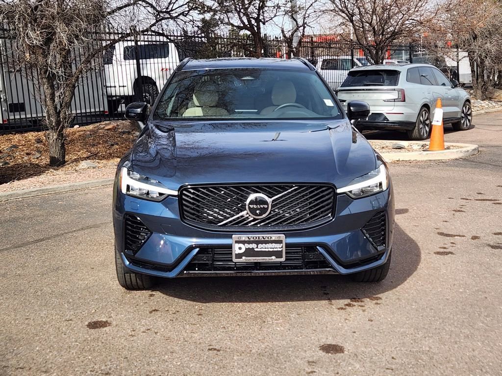 New 2026 Volvo XC60 T8 Plus w/ Protection Package Premier image 21