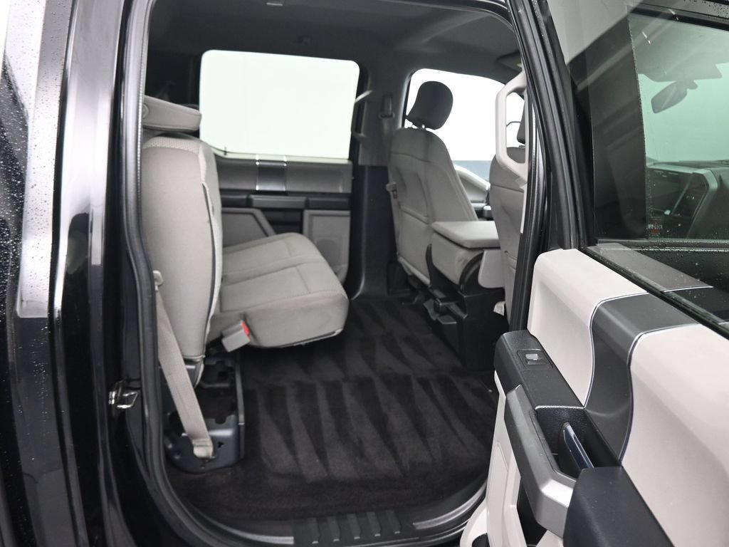 Used 2017 Ford F150 XLT w/ Equipment Group 301A Mid AWD/4WD image 41