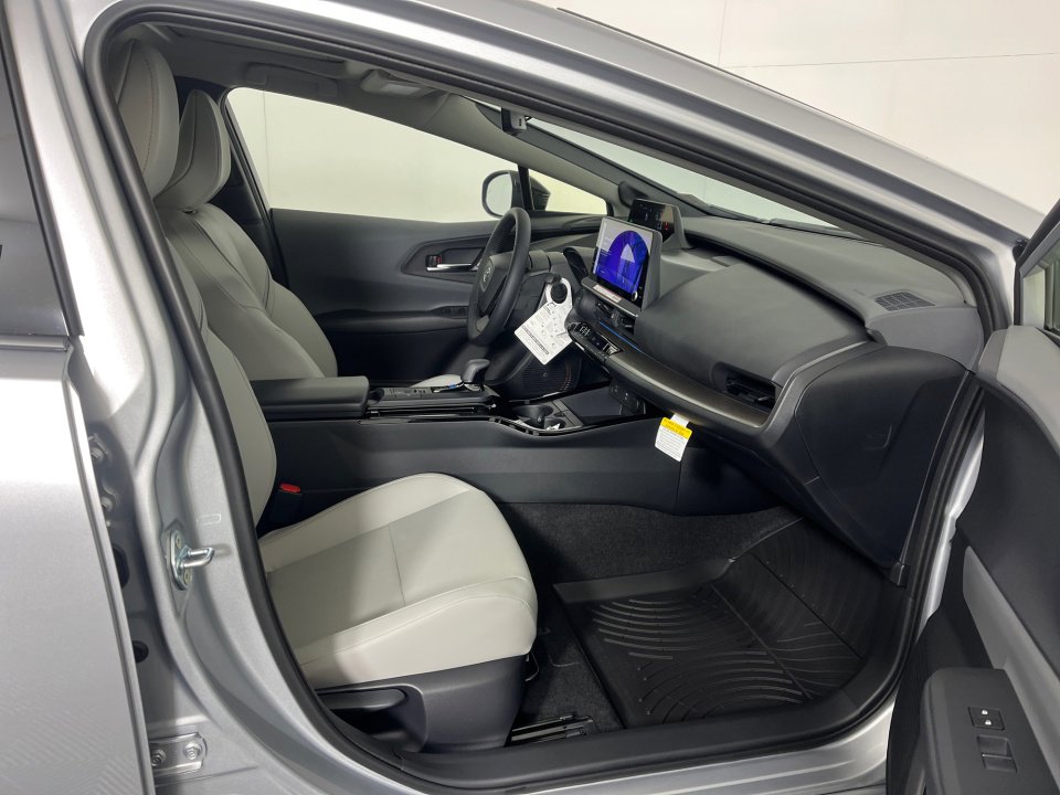 New 2026 Toyota Prius Limited image 25