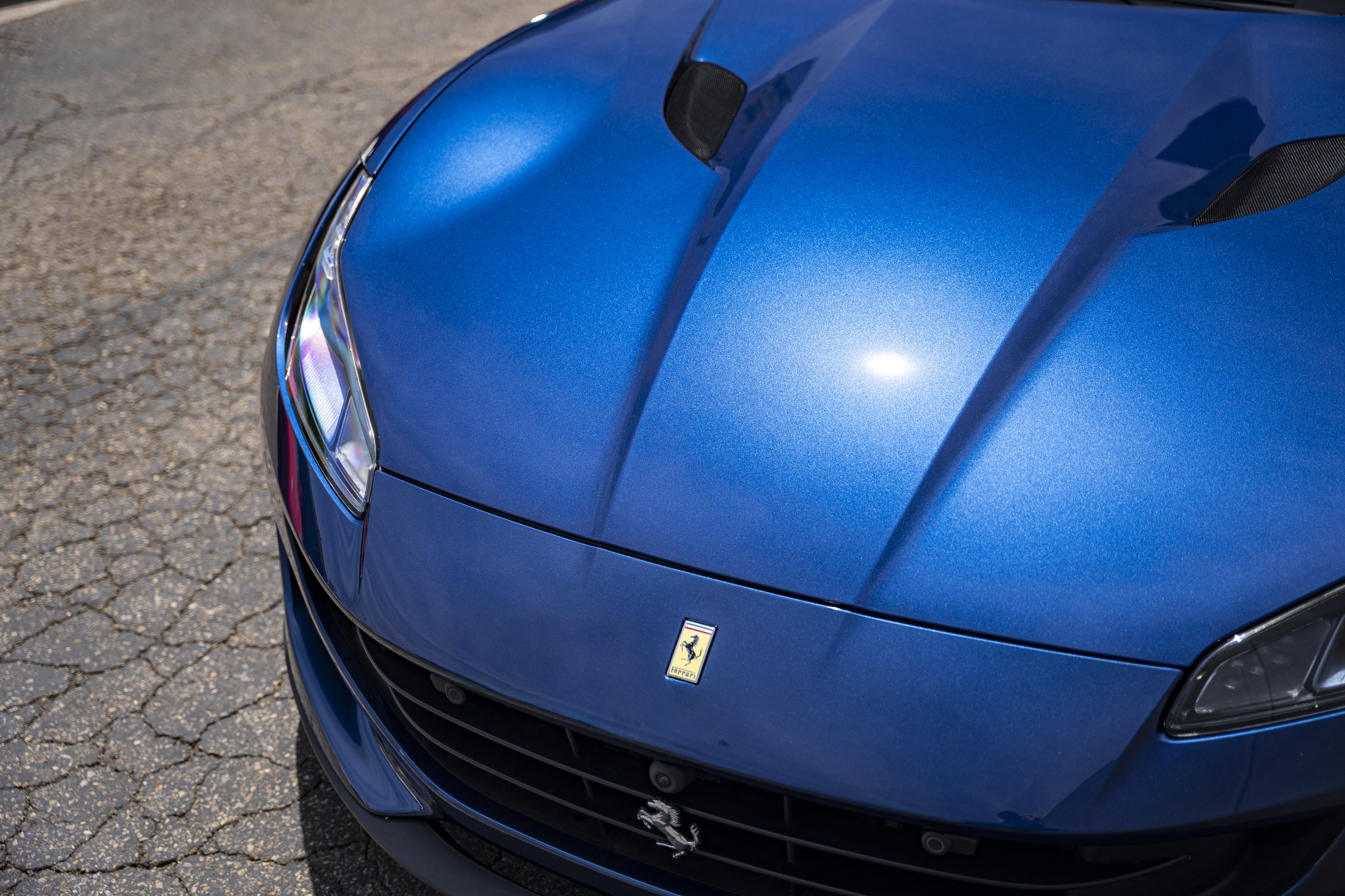 Used 2019 Ferrari Portofino RWD image 18