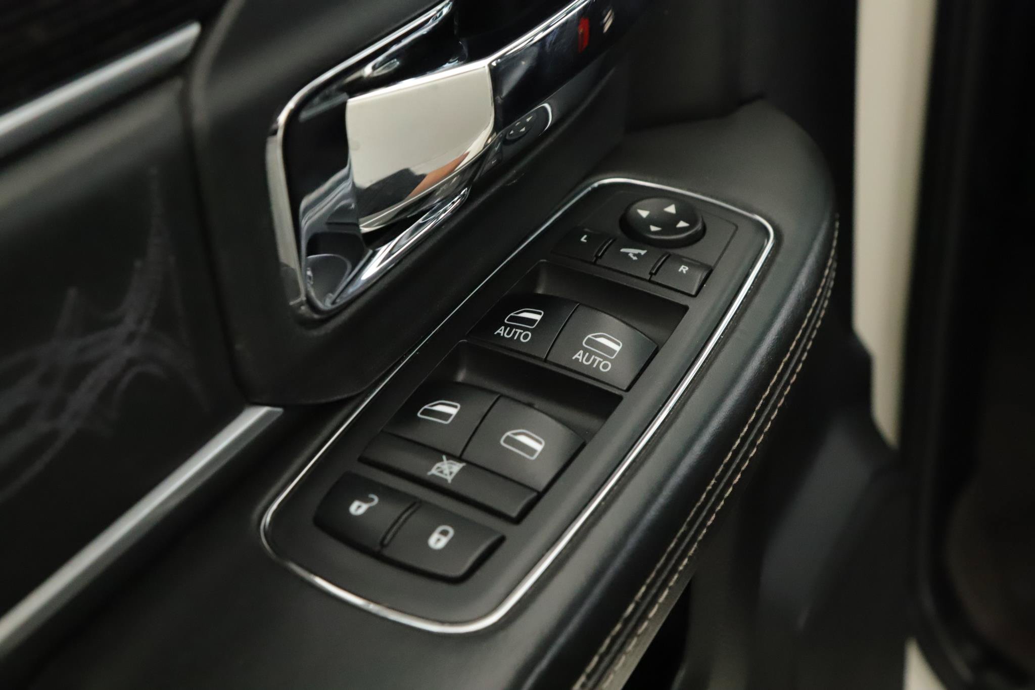 Used 2018 RAM 2500 Limited AWD/4WD image 7