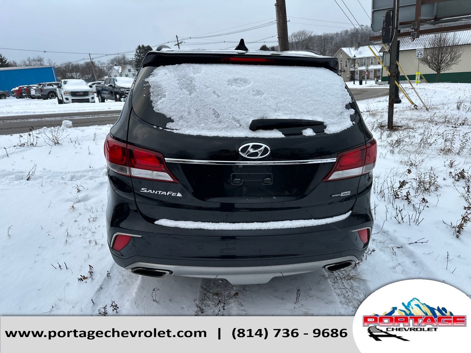 Used 2017 Hyundai Santa Fe SE image 4