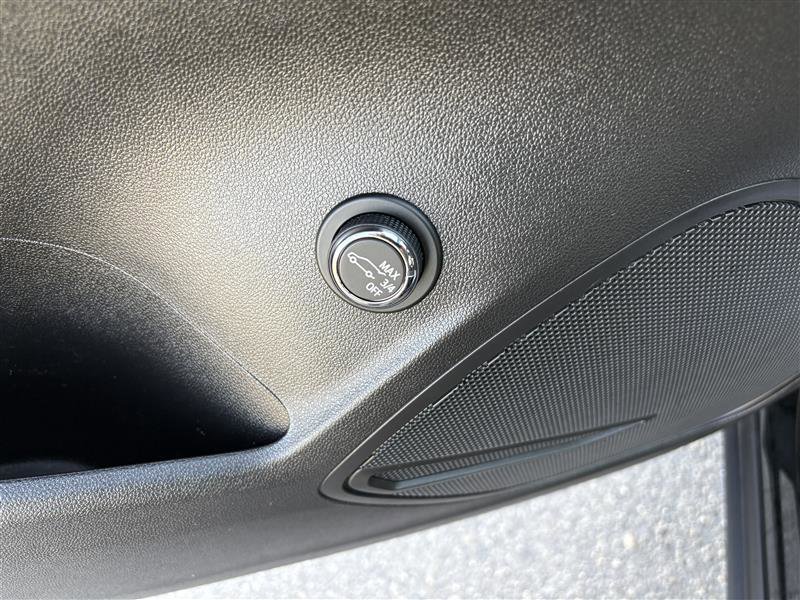 Used 2023 Buick Envision Preferred w/ Sport Touring Package image 13