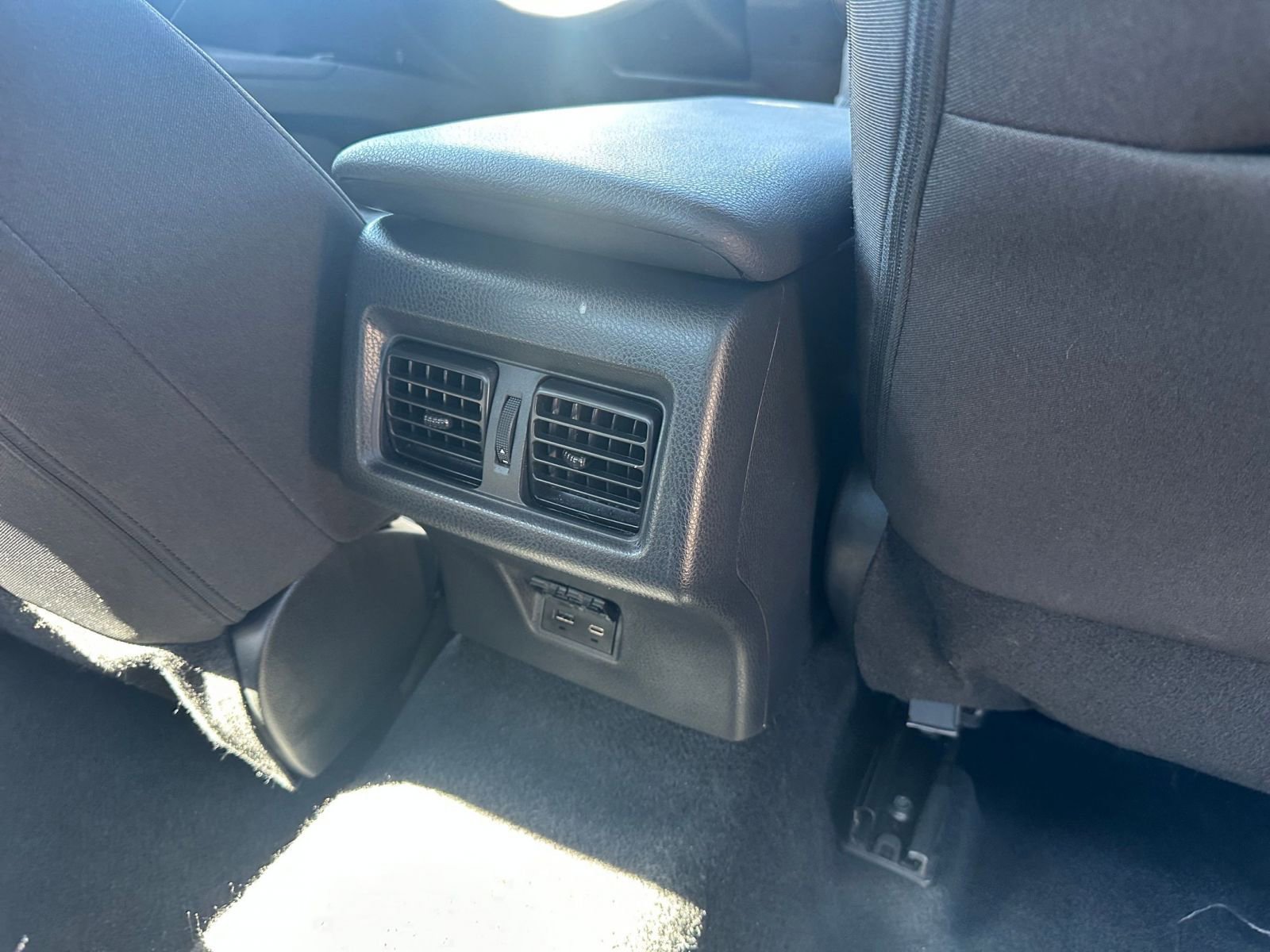 Used 2025 Toyota Camry LE image 23