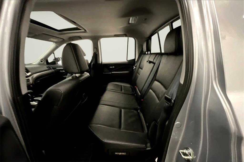 Used 2019 Honda Ridgeline RTL-T image 23