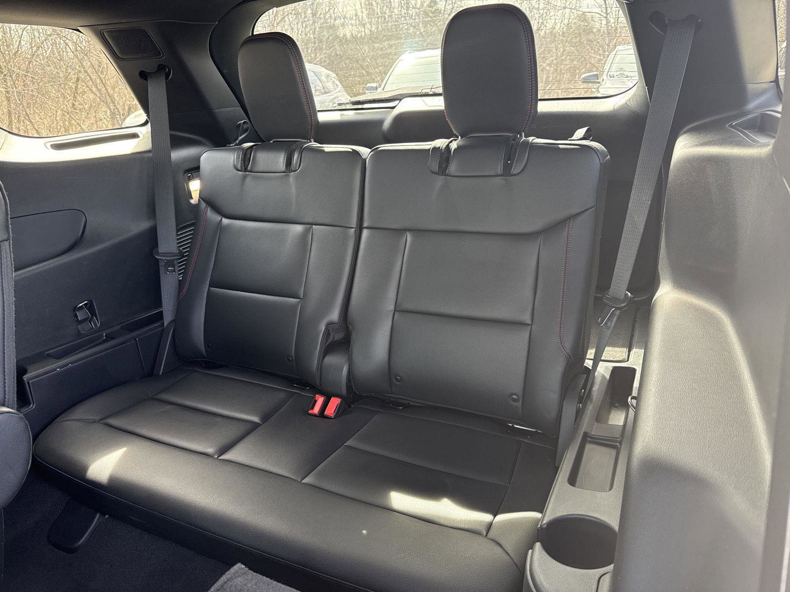 Used 2023 Ford Explorer ST-Line image 15