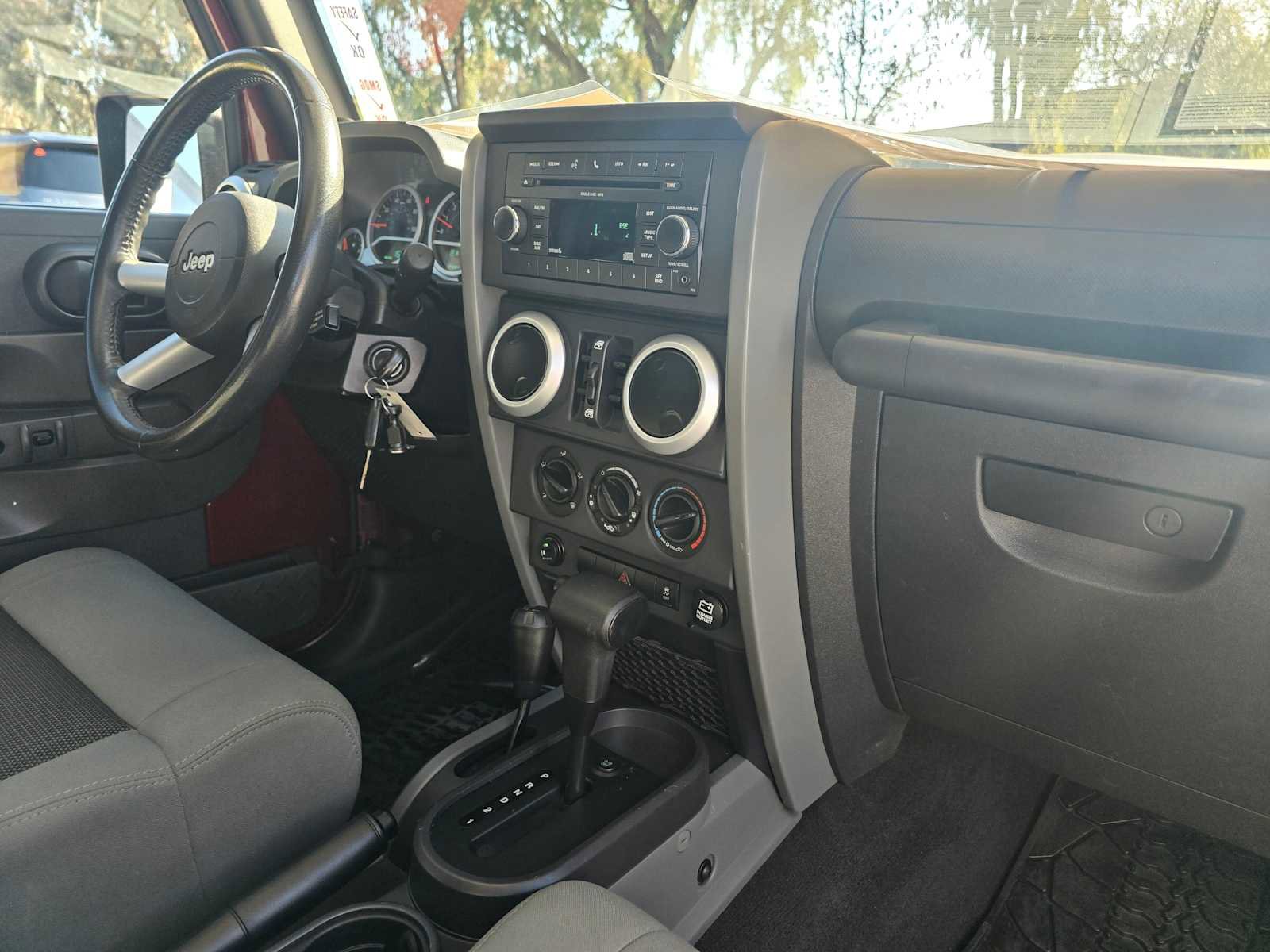 Used 2010 Jeep Wrangler Unlimited Sahara w/ Trailer Tow Group image 13