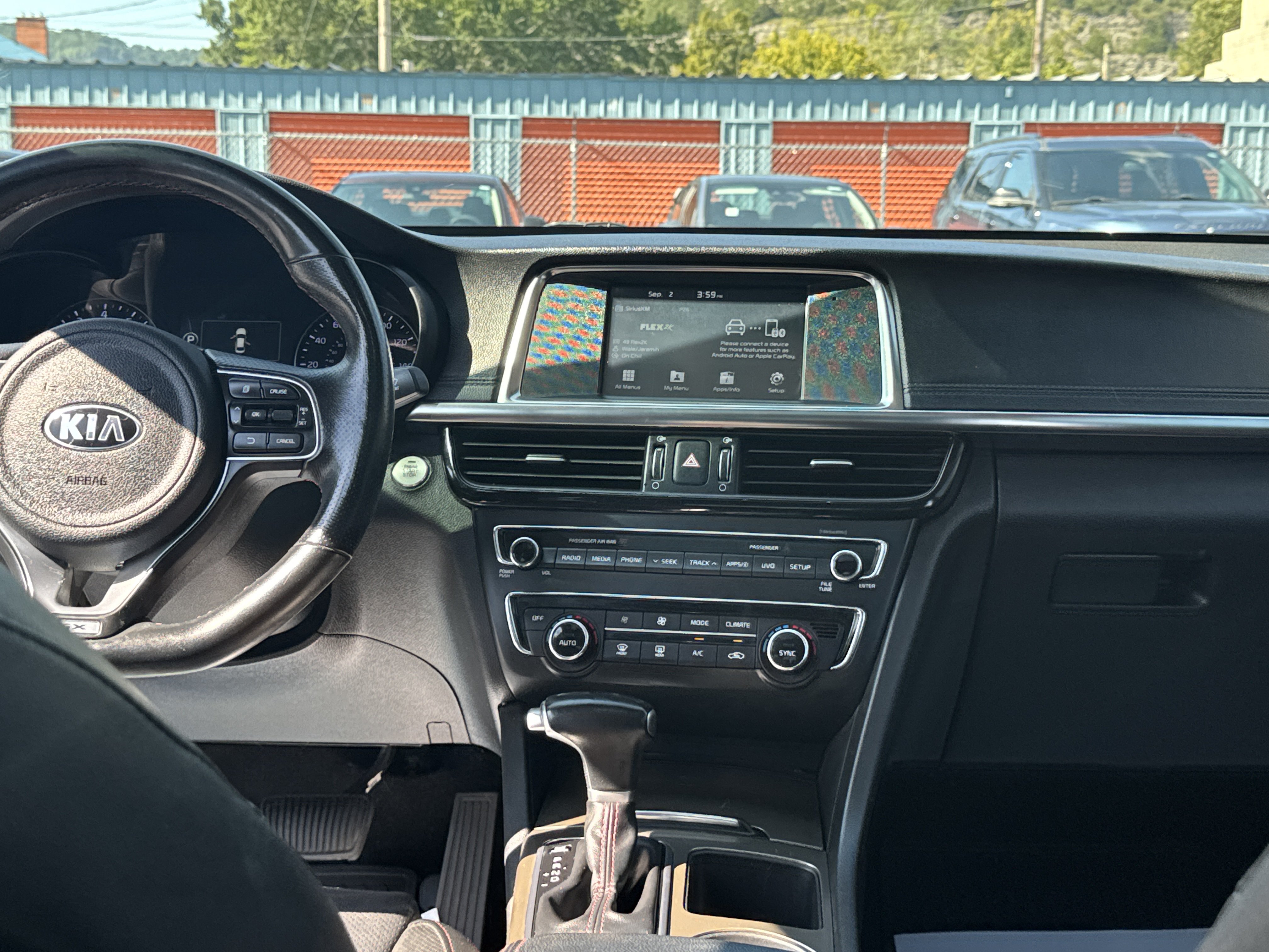 Used 2018 Kia Optima SX FWD image 22