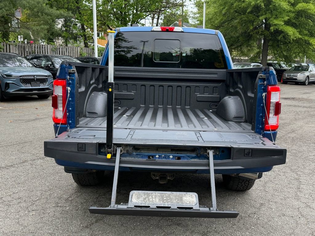 Used 2022 Ford F150 Lariat w/ Equipment Group 502A High AWD/4WD image 16