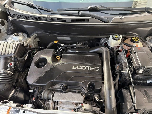 Used 2020 Chevrolet Equinox LT w/ Driver Convenience Package image 11