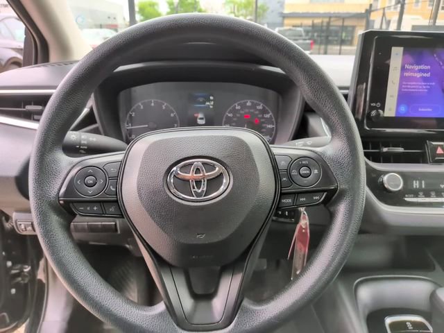 Used 2024 Toyota Corolla LE FWD image 17