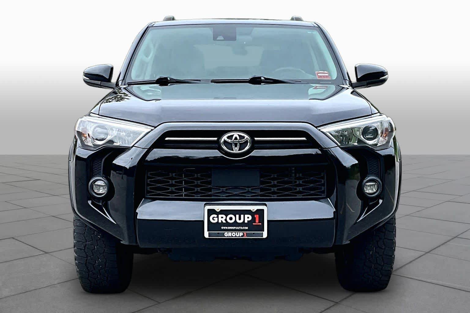 Certified 2021 Toyota 4Runner SR5 Premium w/ Moonroof Package AWD/4WD image 3