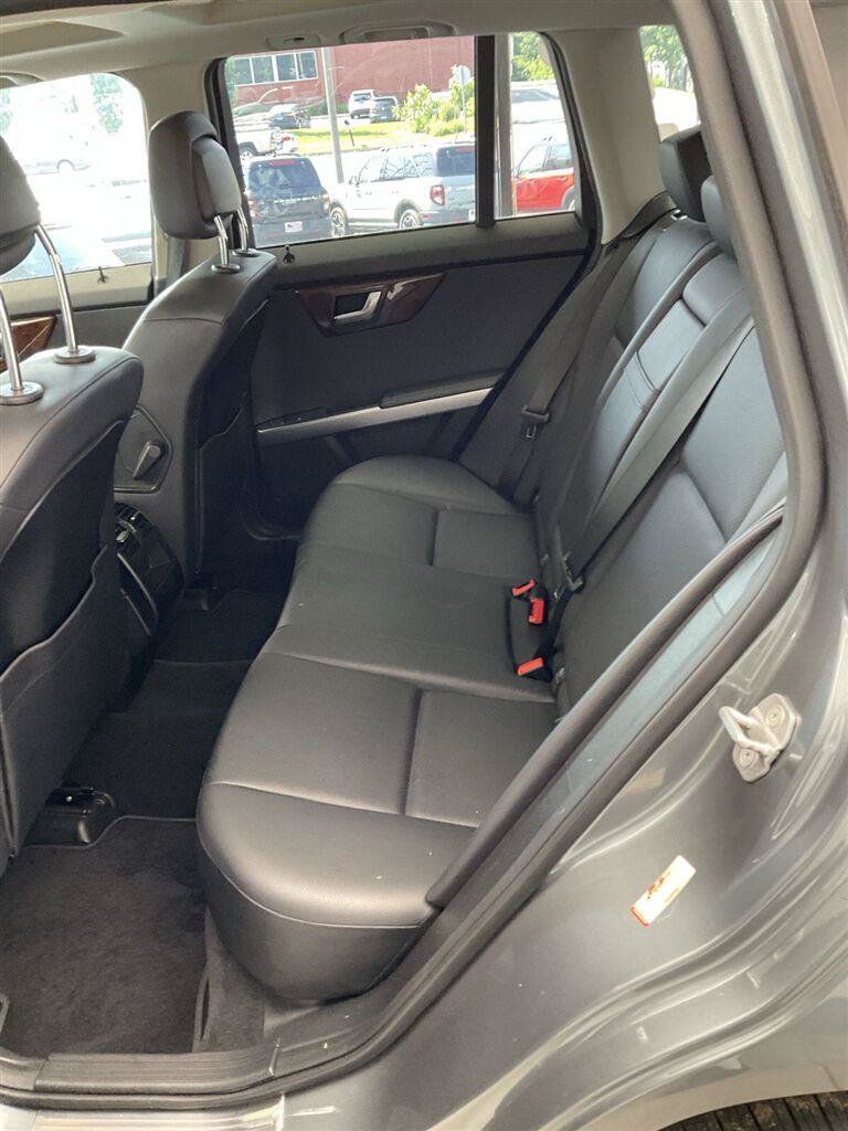 Used 2012 Mercedes-Benz GLK 350 4MATIC image 10