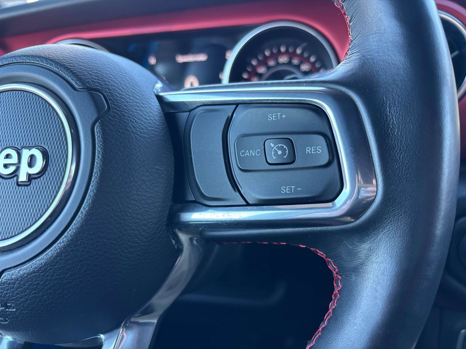 Certified 2021 Jeep Wrangler Unlimited Rubicon w/ Xtreme Recon 35" Tire Package image 19