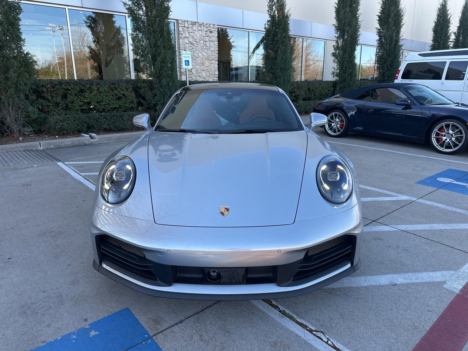 Used 2025 Porsche 911 Carrera image 2