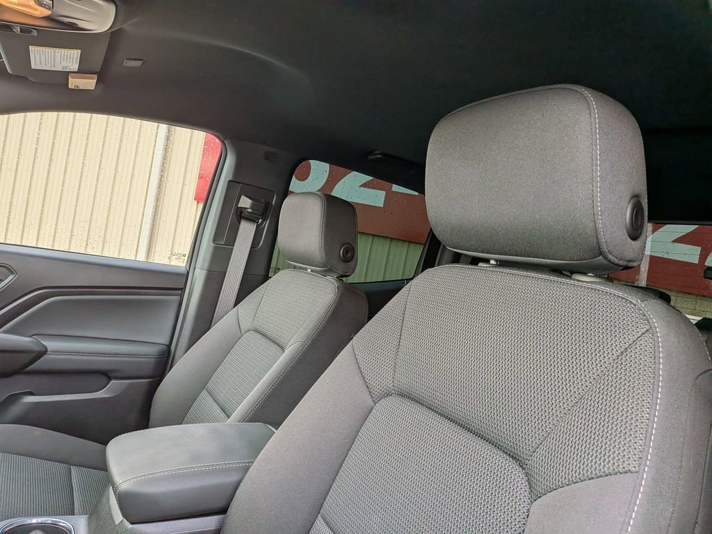 Certified 2025 GMC Canyon Elevation w/ Convenience Package image 13