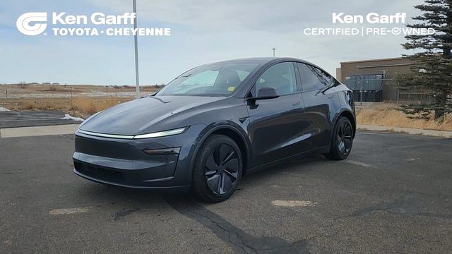 Used 2026 Tesla Model Y Long Range image 1