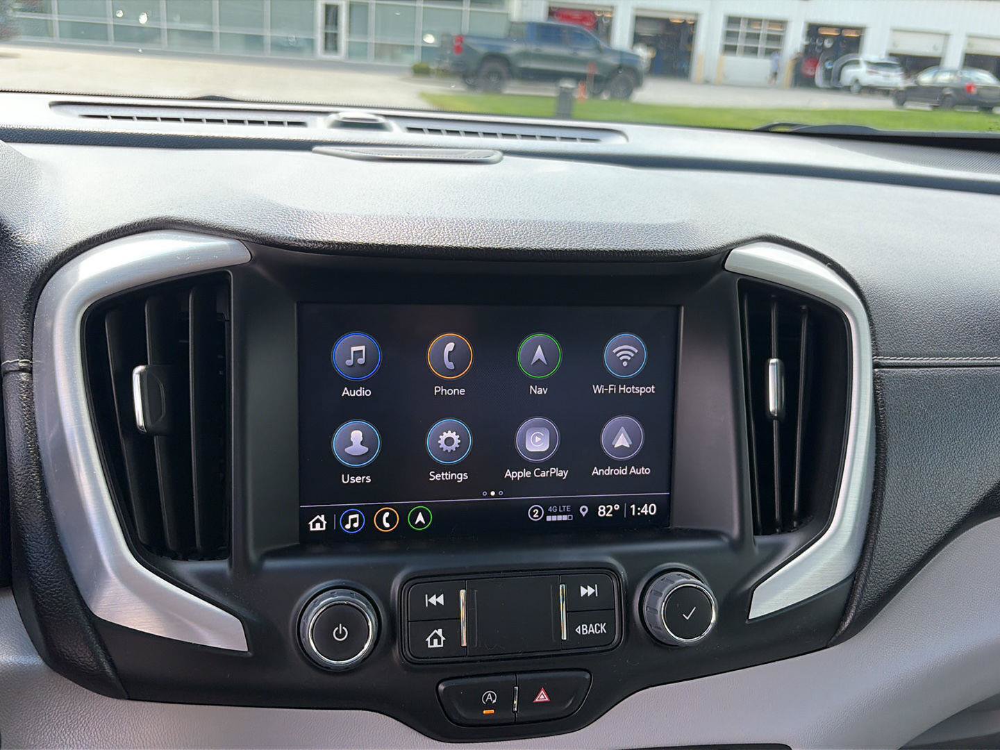 Used 2022 GMC Terrain SLT w/ Infotainment Package II FWD image 21