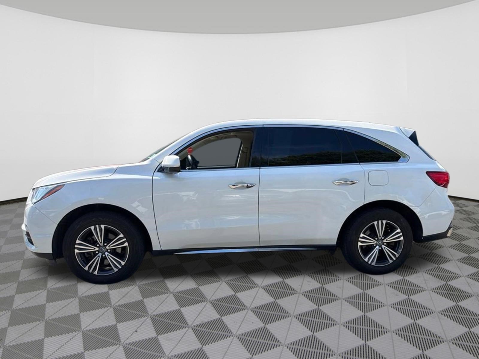Used 2018 Acura MDX SH-AWD image 4