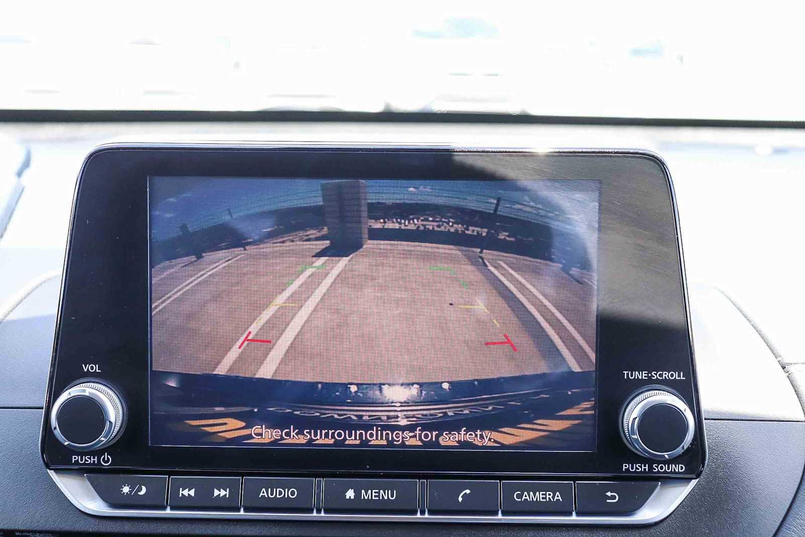 Used 2020 Nissan Altima 2.5 SV image 26