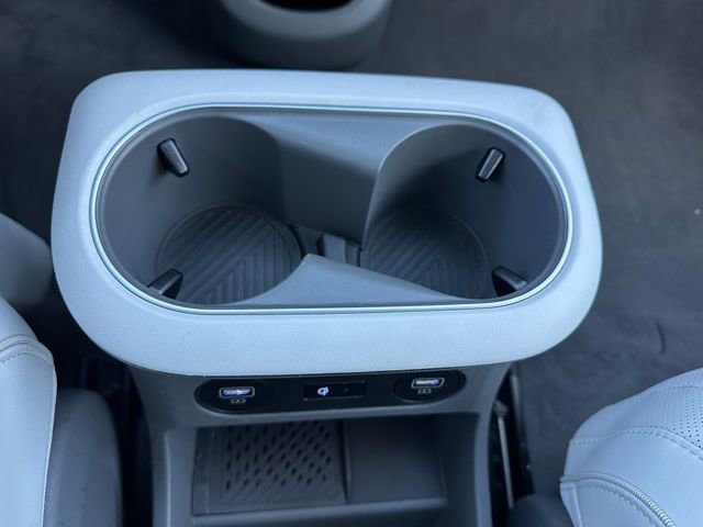 Used 2024 Hyundai Ioniq 5 Limited image 24