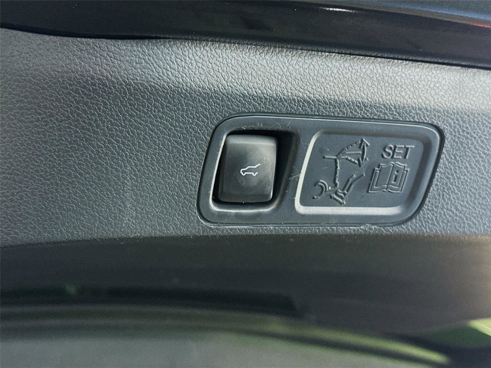 Used 2022 Lincoln Navigator L Black Label AWD/4WD image 27