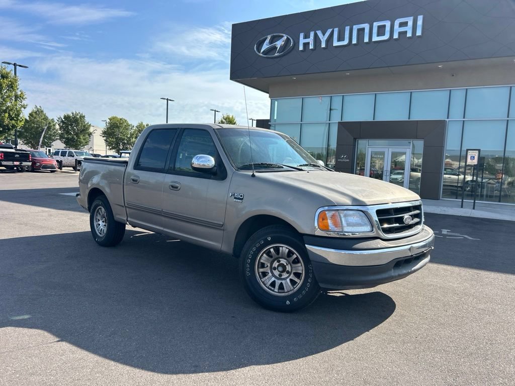 Used 2001 Ford F150 XLT RWD image 2