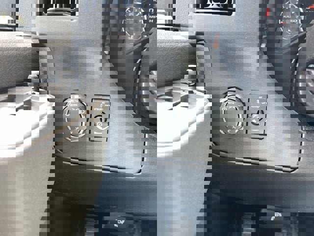 New 2026 GMC Savana 2500 Extended w/ Driver Convenience Package RWD image 17