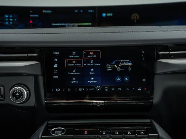 New 2026 Lincoln Navigator Premiere AWD/4WD image 29
