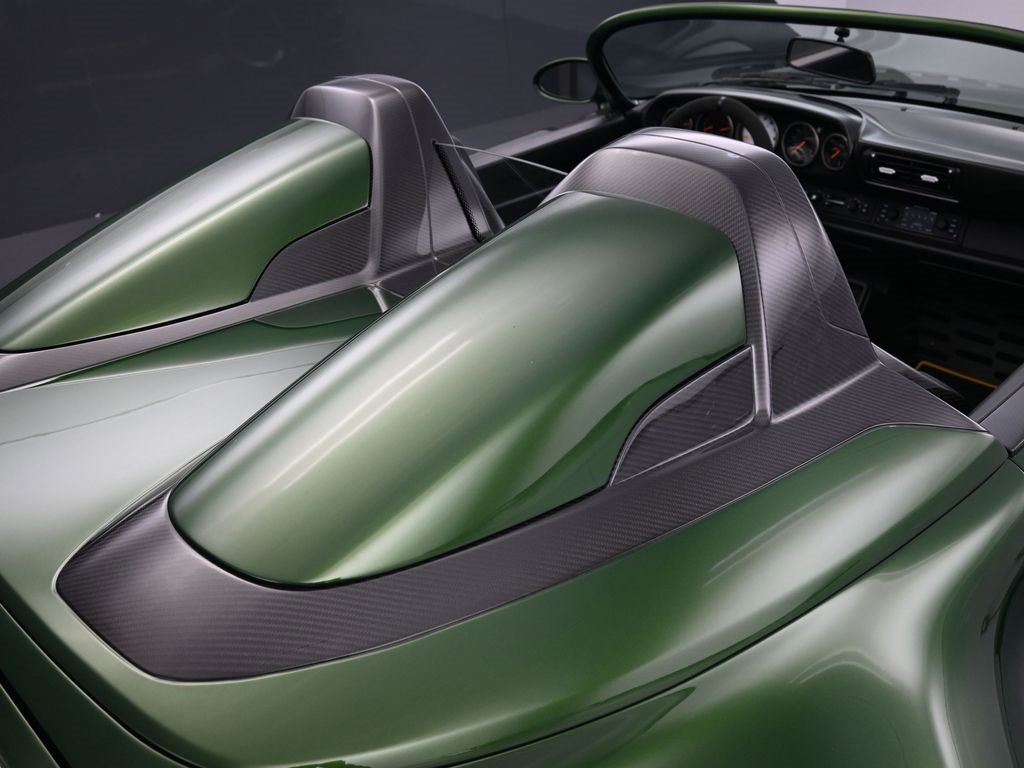 Used 1995 Porsche 911 Carrera image 32