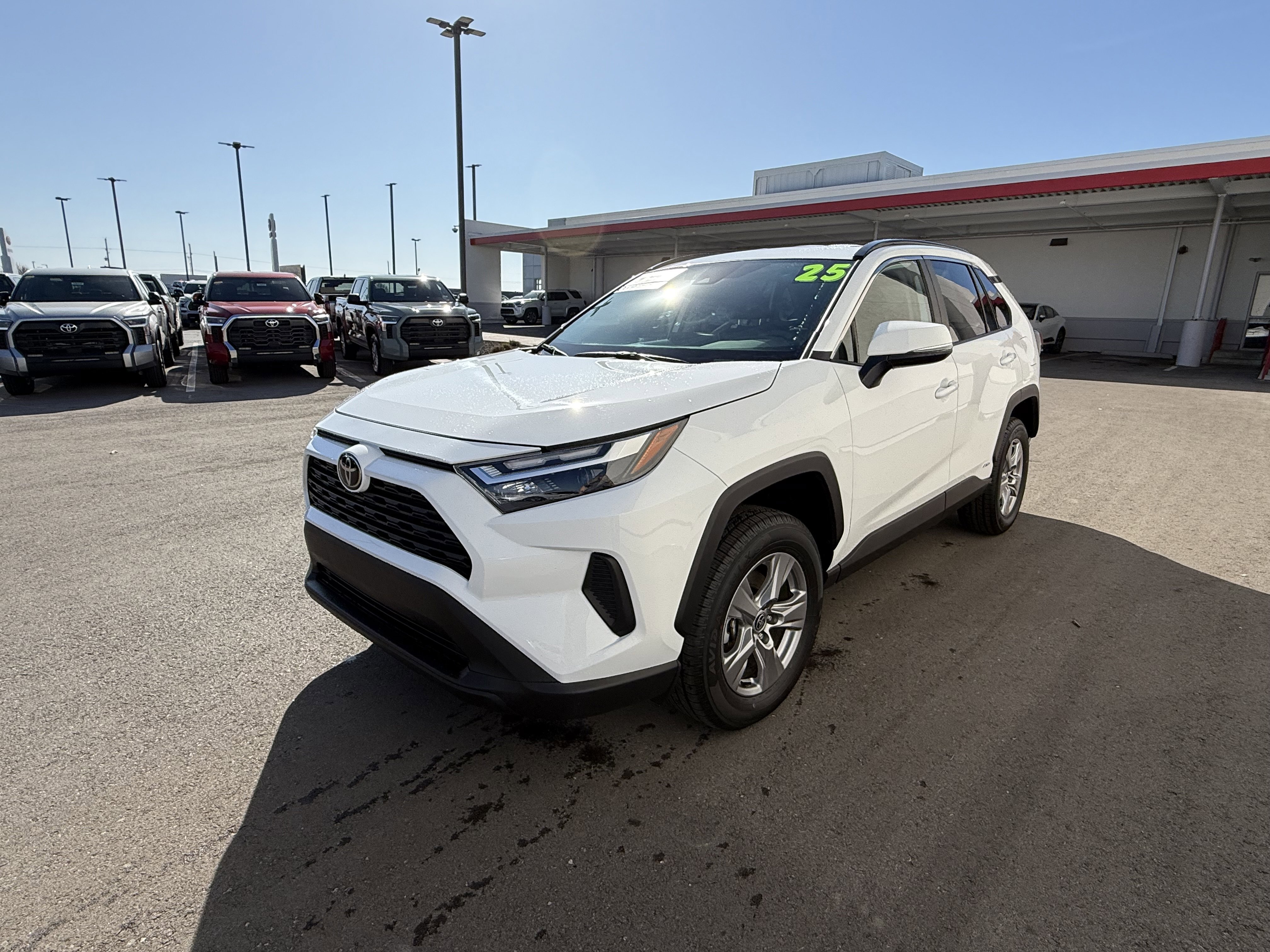Certified 2025 Toyota RAV4 XLE AWD/4WD image 22