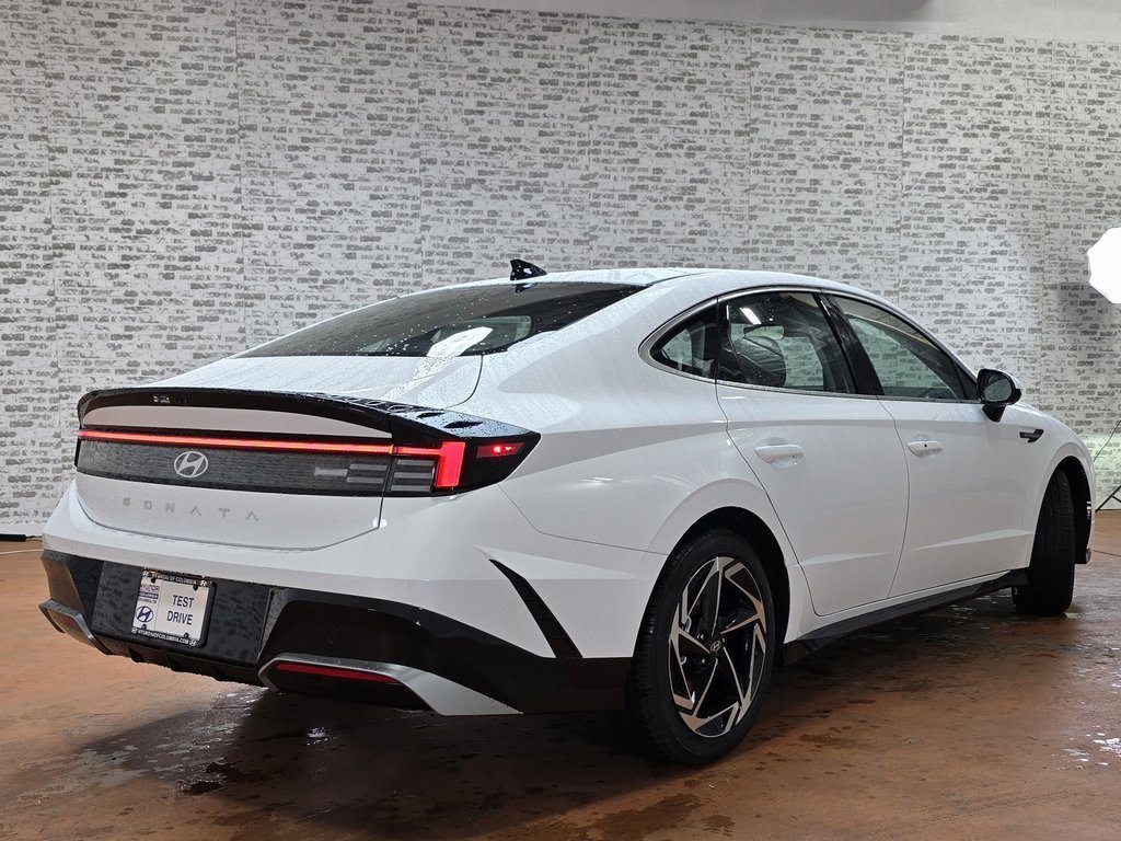 New 2026 Hyundai Sonata SEL image 8