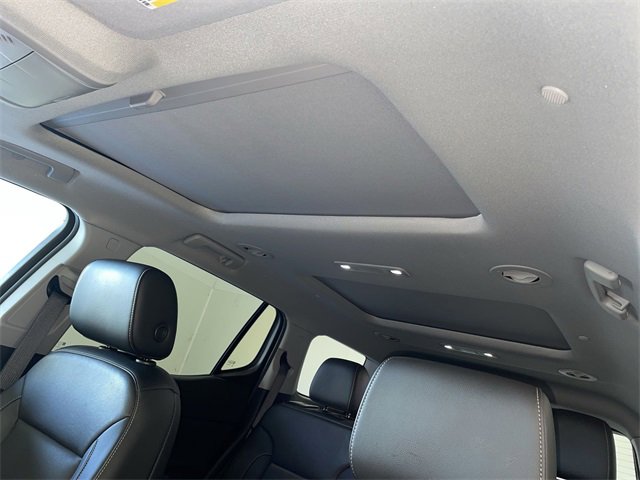 Certified 2023 GMC Acadia SLT w/ Elevation Edition image 27