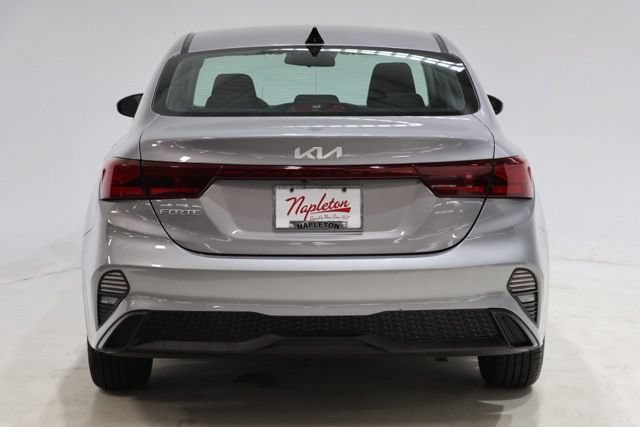 Used 2024 Kia Forte LXS FWD image 7