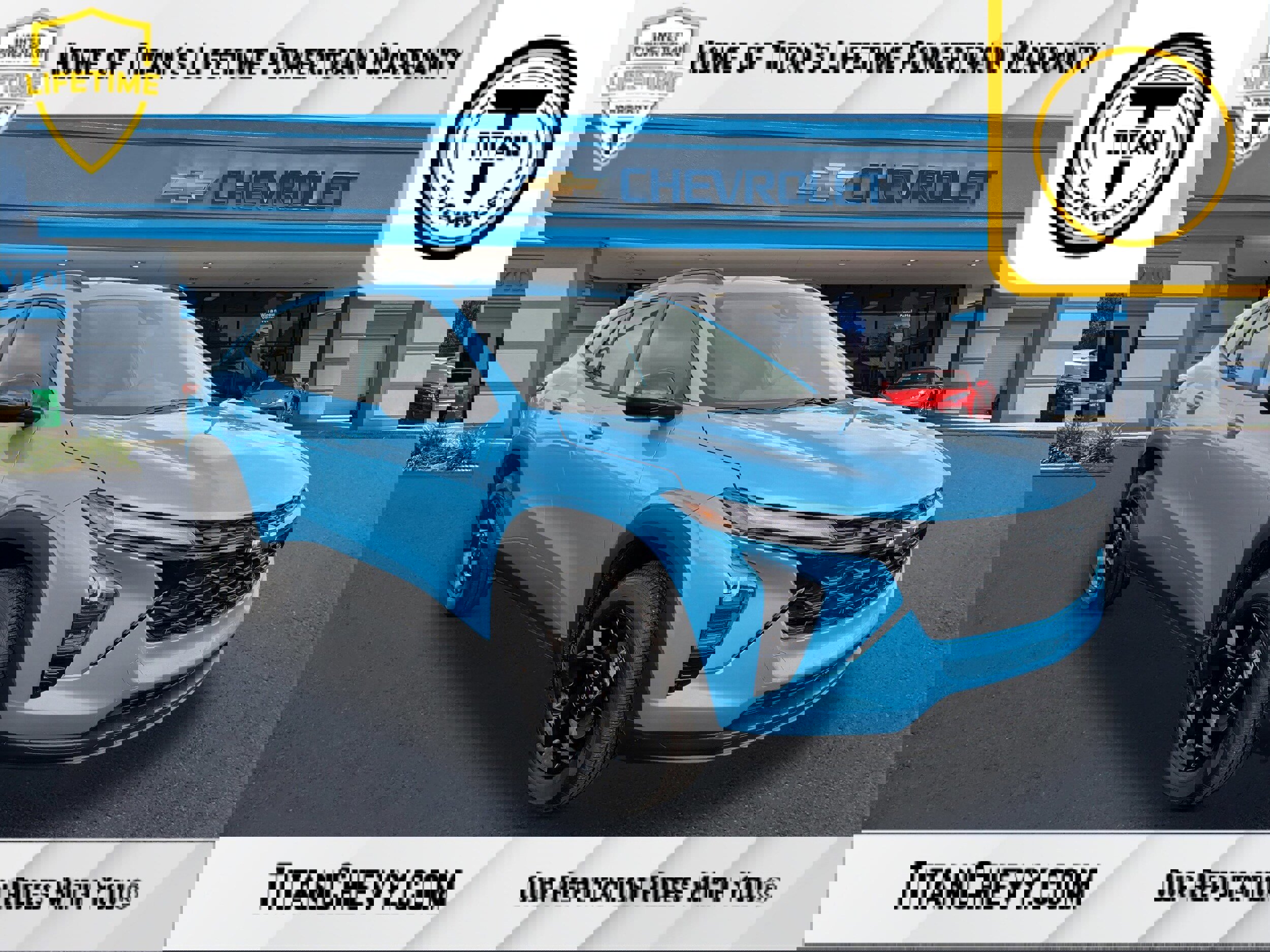 New 2026 Chevrolet Trax LT w/ Driver Confidence Package image 1