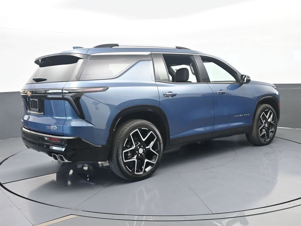 Used 2025 Chevrolet Traverse High Country image 6