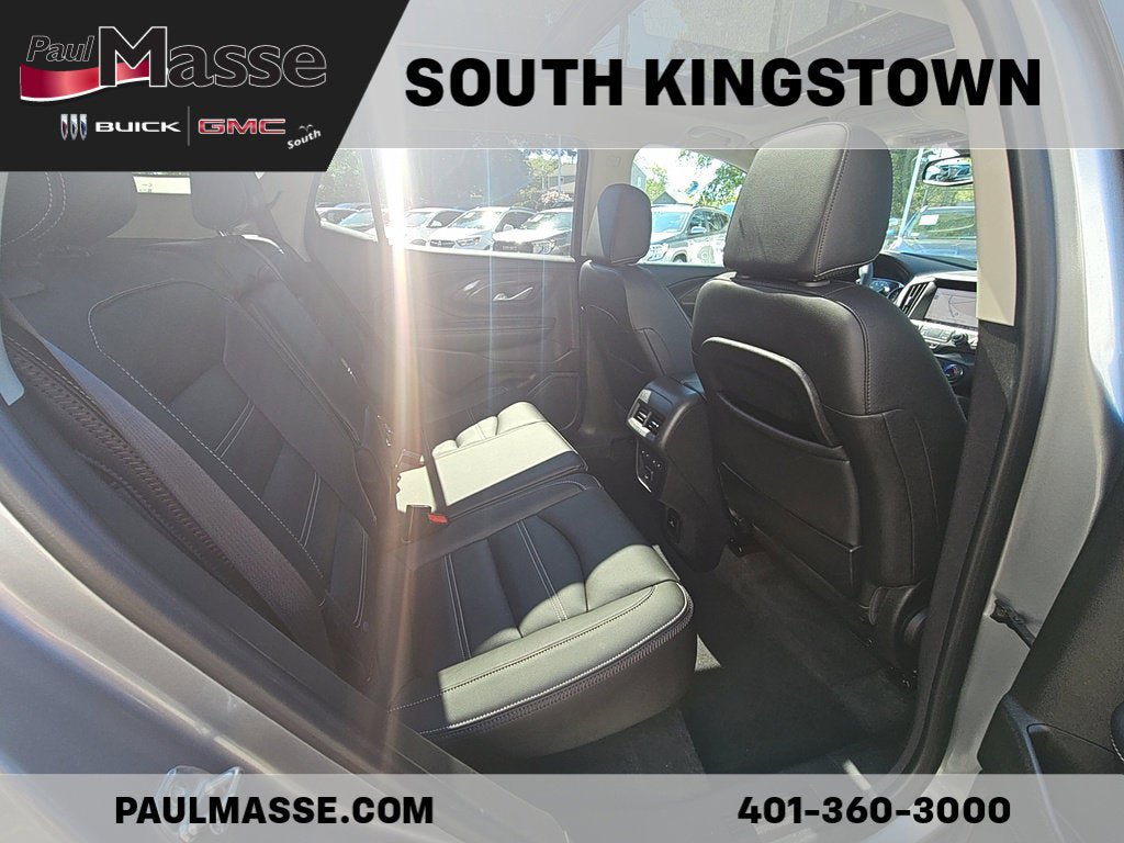 Used 2024 GMC Terrain Denali w/ Denali Premium Package AWD/4WD image 21