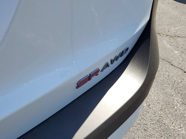 New 2026 Nissan Kicks SR w/ SR Premium Package AWD/4WD image 11