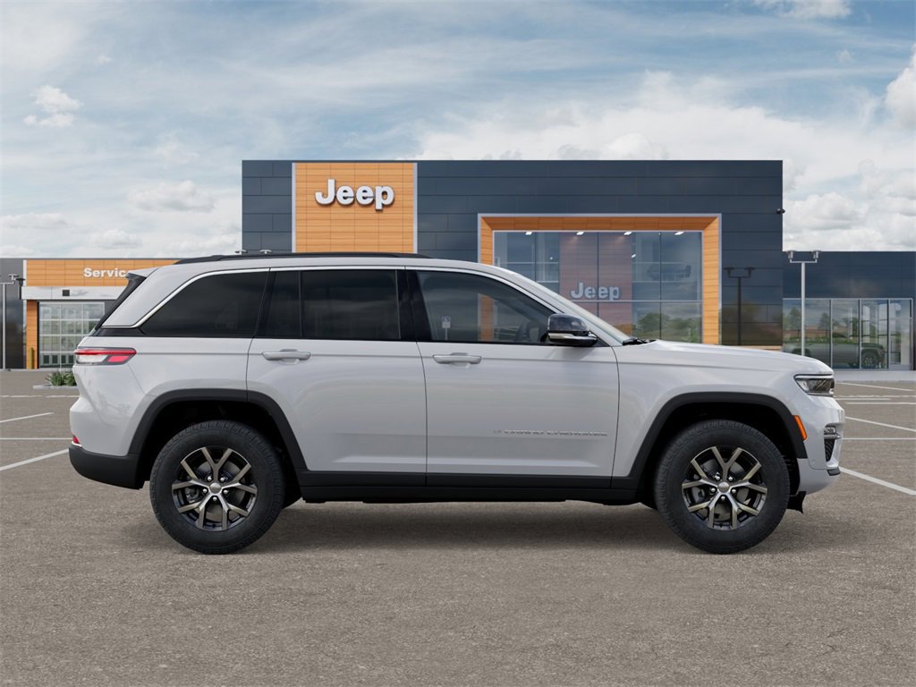 New 2025 Jeep Grand Cherokee Limited image 12